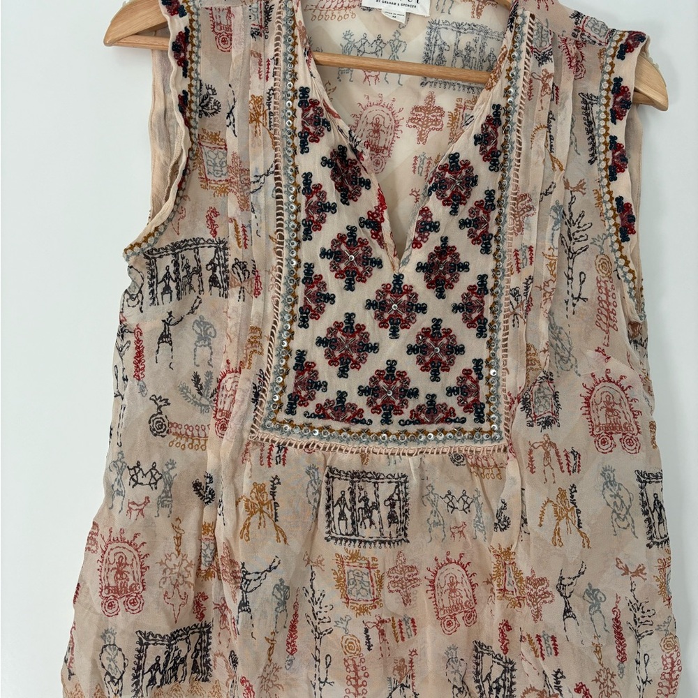 Sleeveless embroidered top